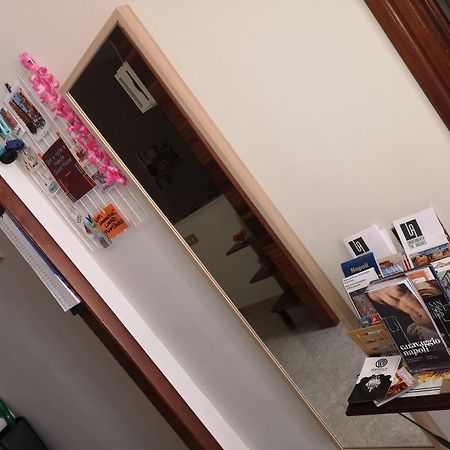 Dint e viche e Napule Guest House Napoli Esterno foto