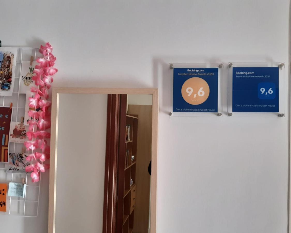 Dint e viche e Napule Guest House Napoli Esterno foto