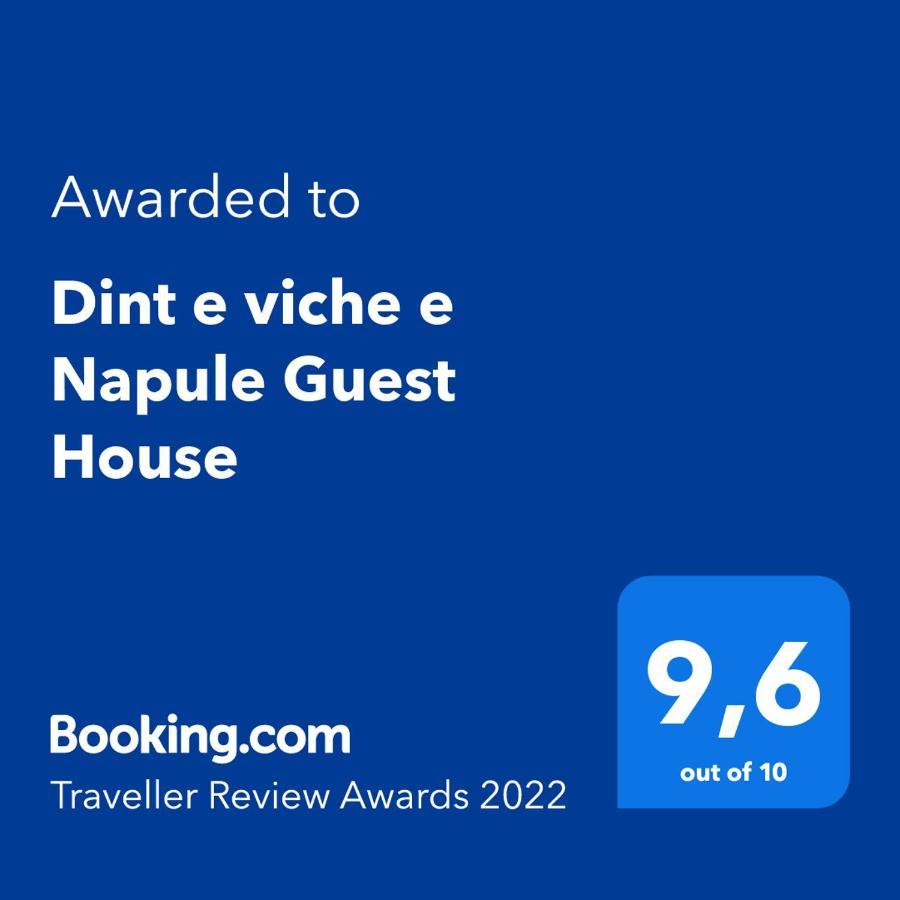 Dint e viche e Napule Guest House Napoli Esterno foto