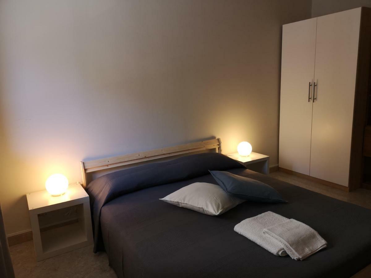 Dint e viche e Napule Guest House Napoli Esterno foto